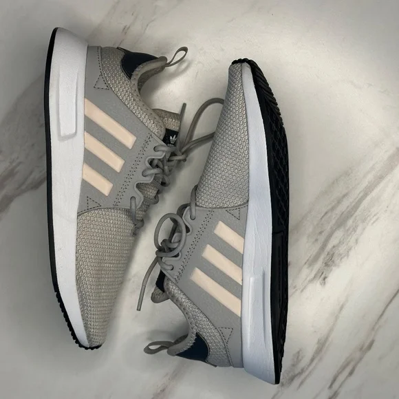 Adidas Sneakers Size 3 Grey & Pink - Picture 4 of 4